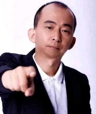 巨兴茂生活照,镜头背后的生活瞬间