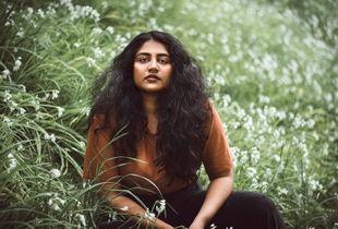 女人的全身光的的照片,探寻女性身姿之美