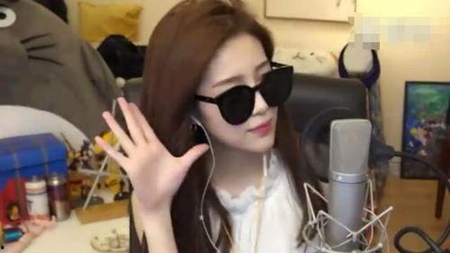 女主播嗨歌,激情四溢的舞台魅力